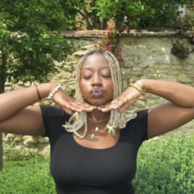 Anna-Laure profile pic